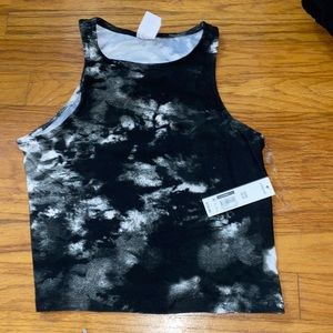 No boundaries black and white tank top